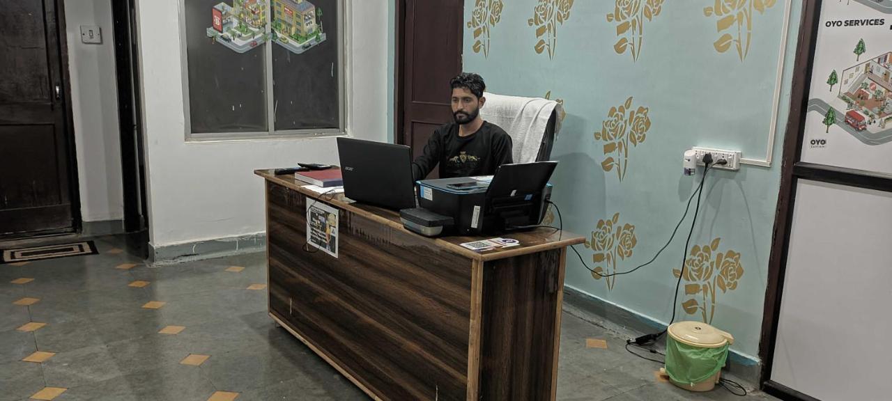 Hotel O Grand Stay Bhopal Exteriör bild