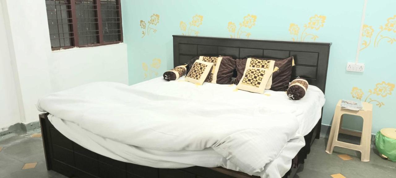Hotel O Grand Stay Bhopal Exteriör bild