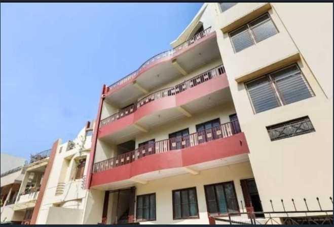 Hotel O Grand Stay Bhopal Exteriör bild